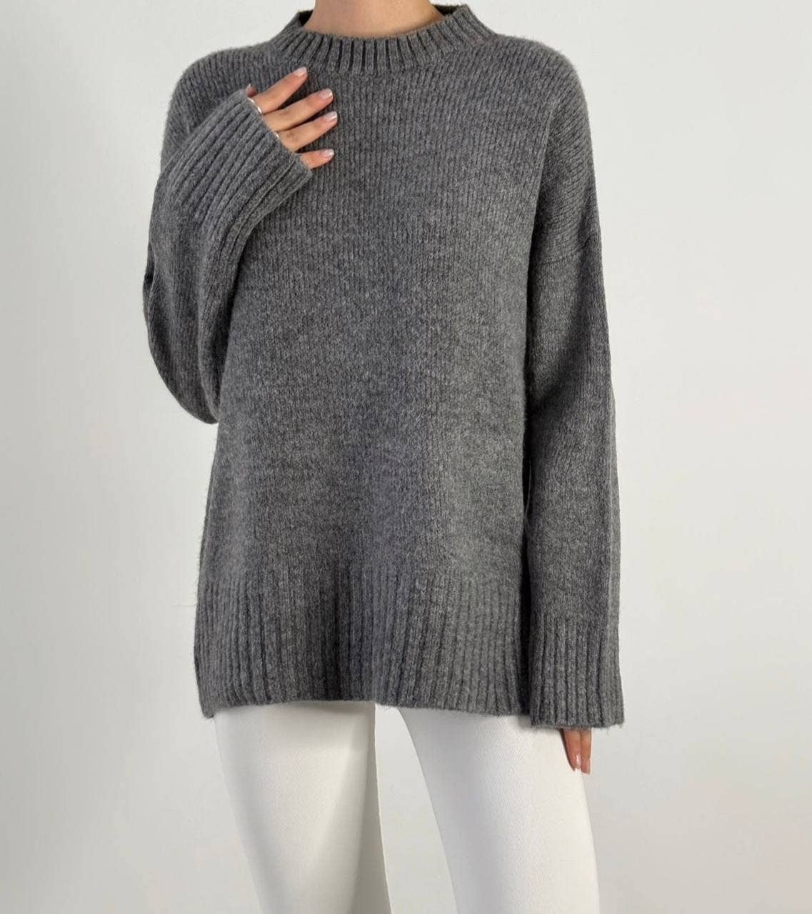 Oversized Crewneck Knit Sweater – Ribbed