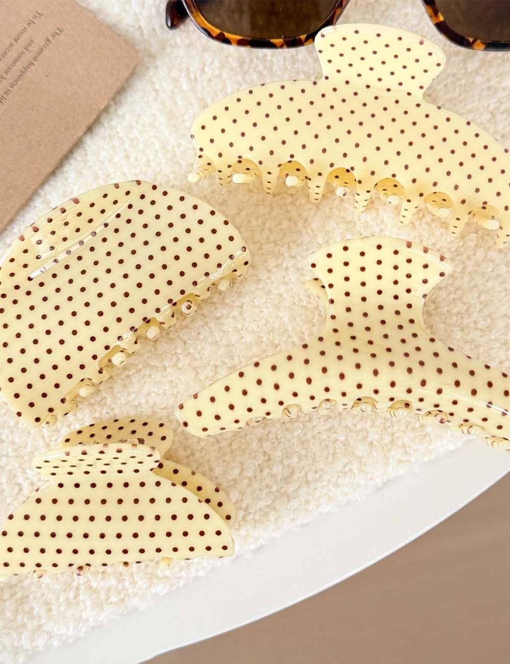 Vintage Polka Dots Acetate Hair Claws 8AS6HCP10