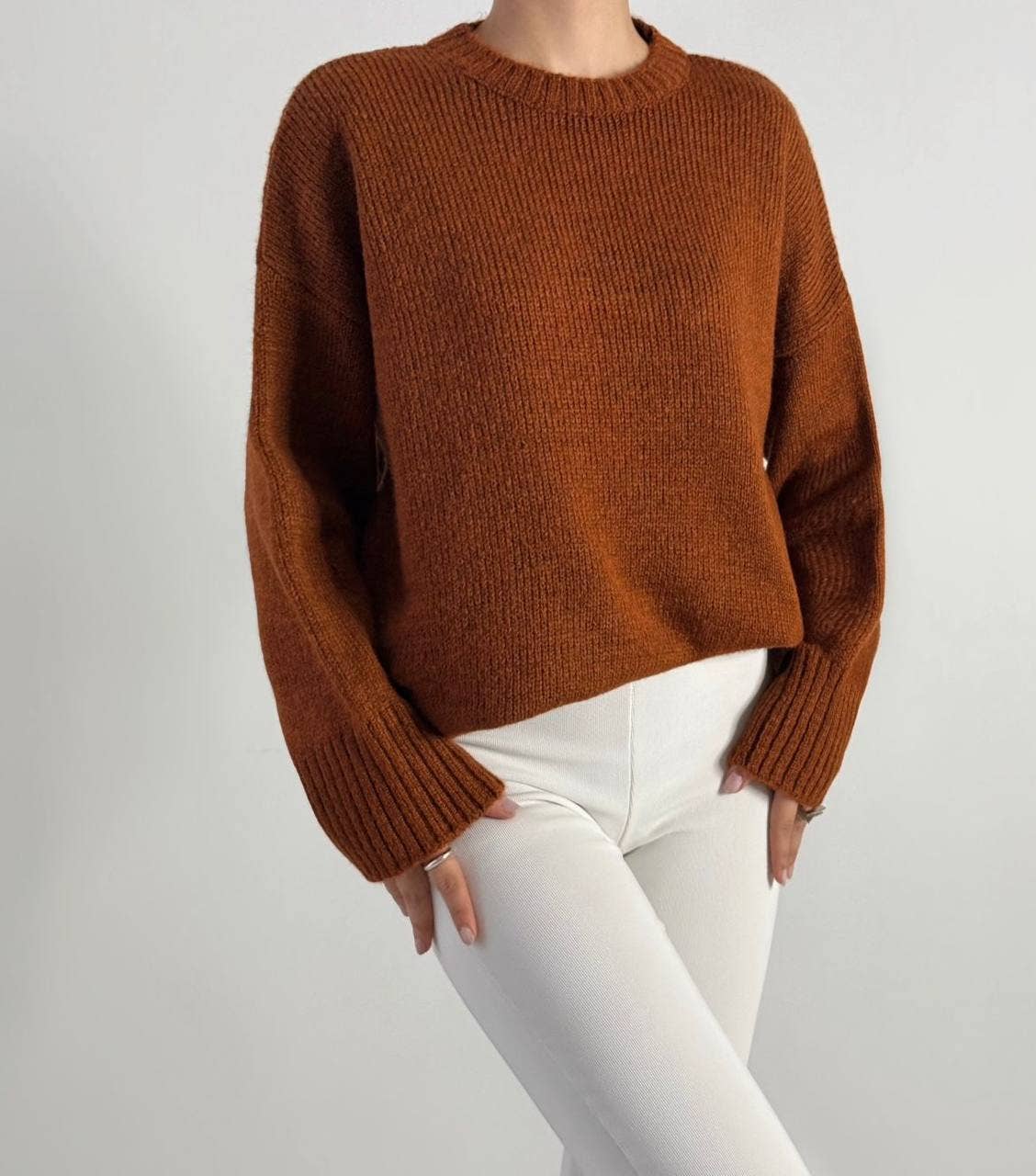 Oversized Crewneck Knit Sweater – Ribbed