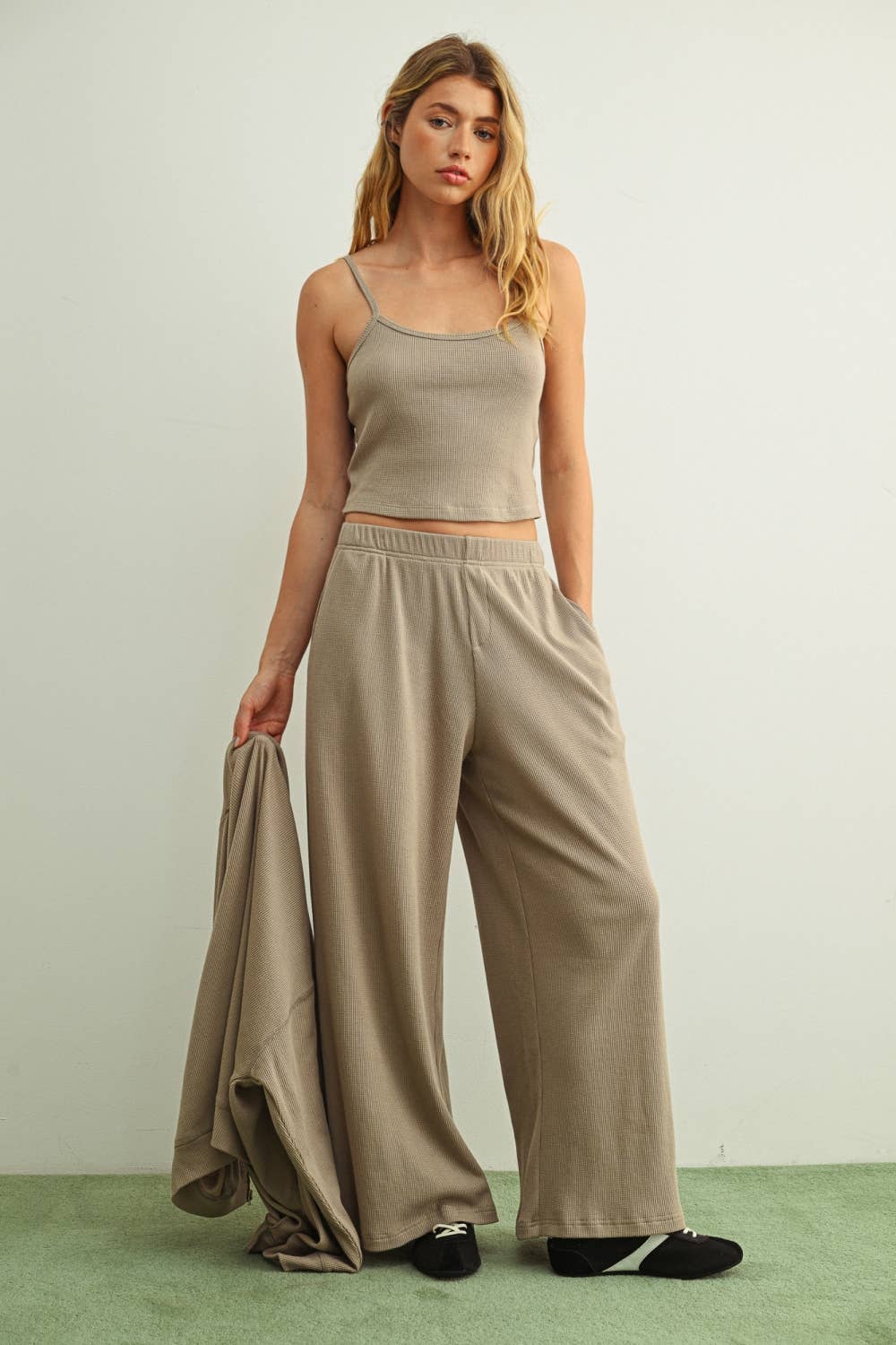 ET7143ST   WAFFLE FABRIC CROP TANK TOP