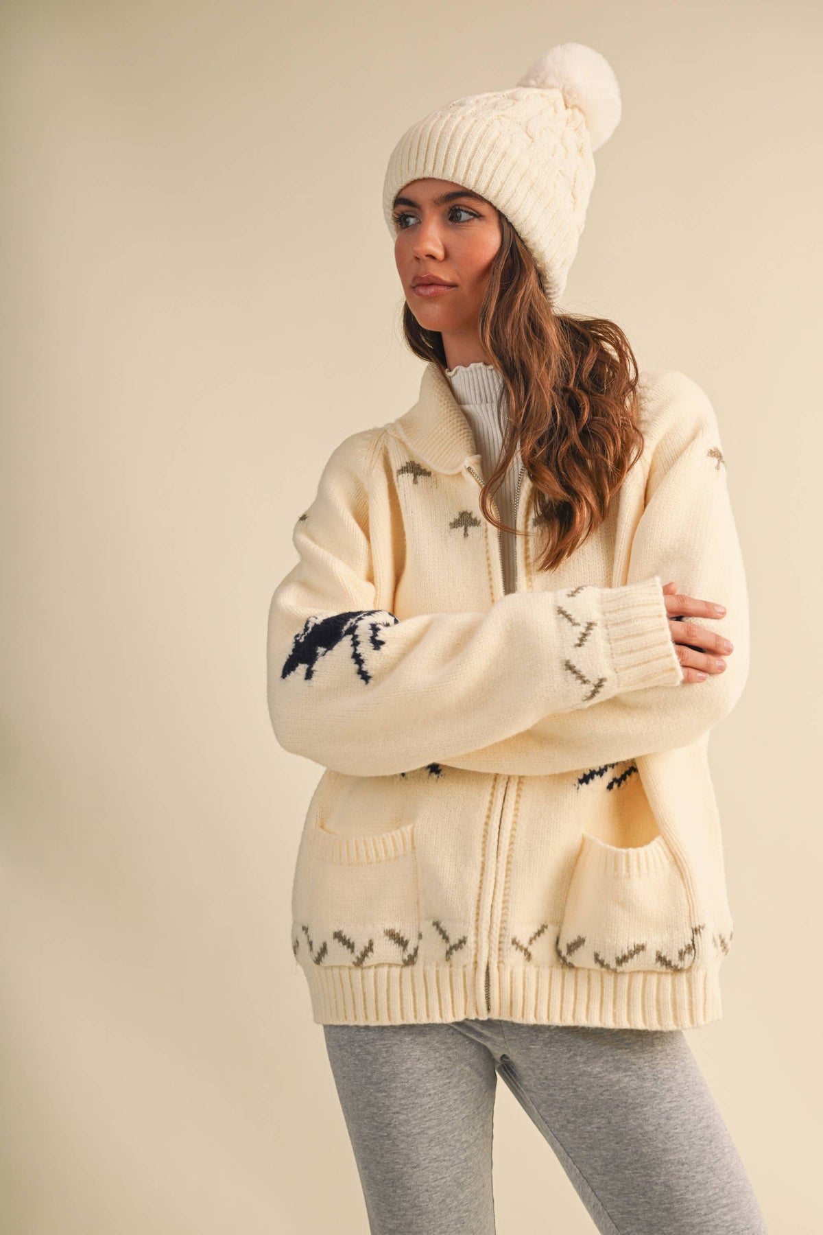 IJ1737 "SKI" ZIP UP FRONT POCKET SWEATER JACKET
