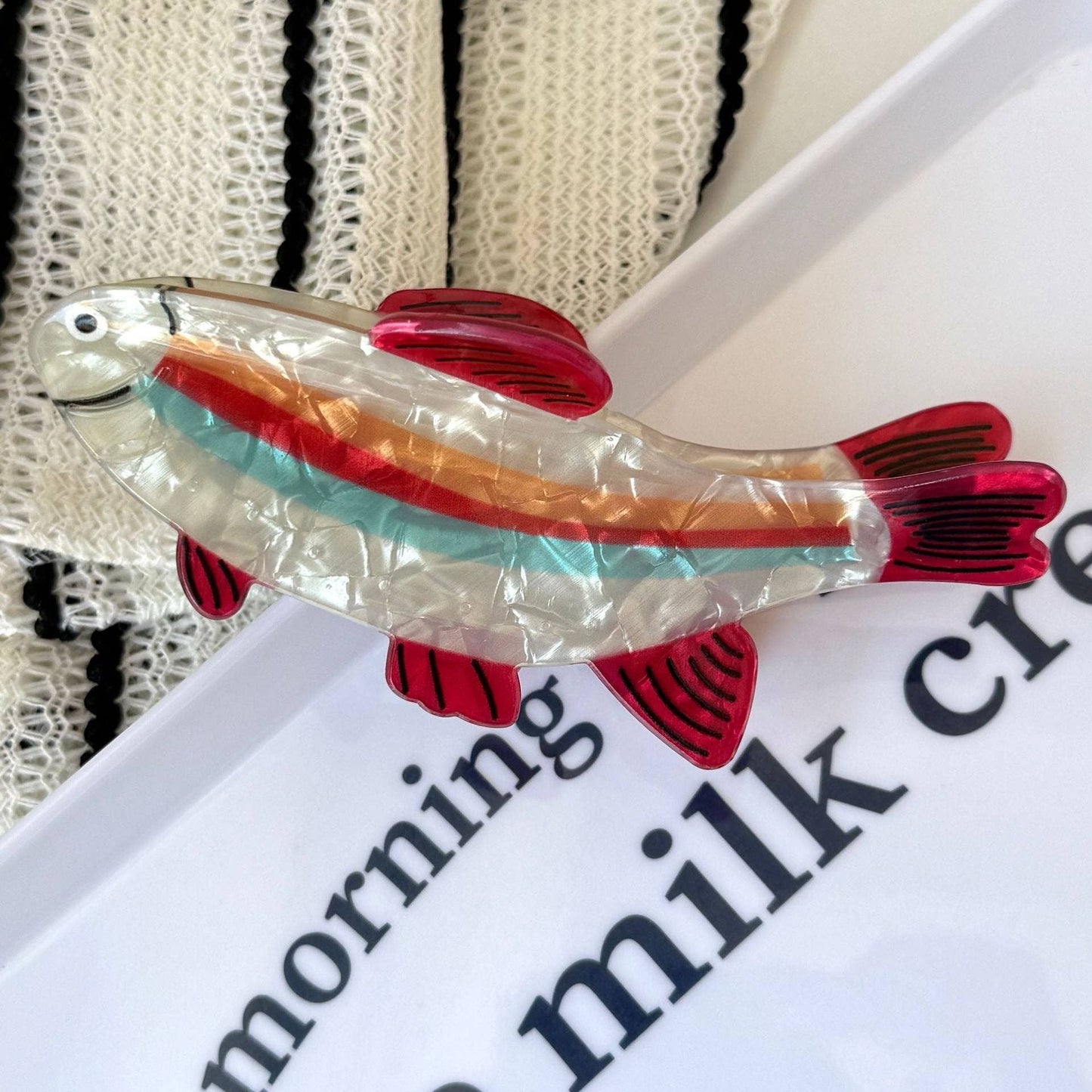 Stylish Iridescent Pilchard Shape Hair Slip MK2PPIM6W6HCP163