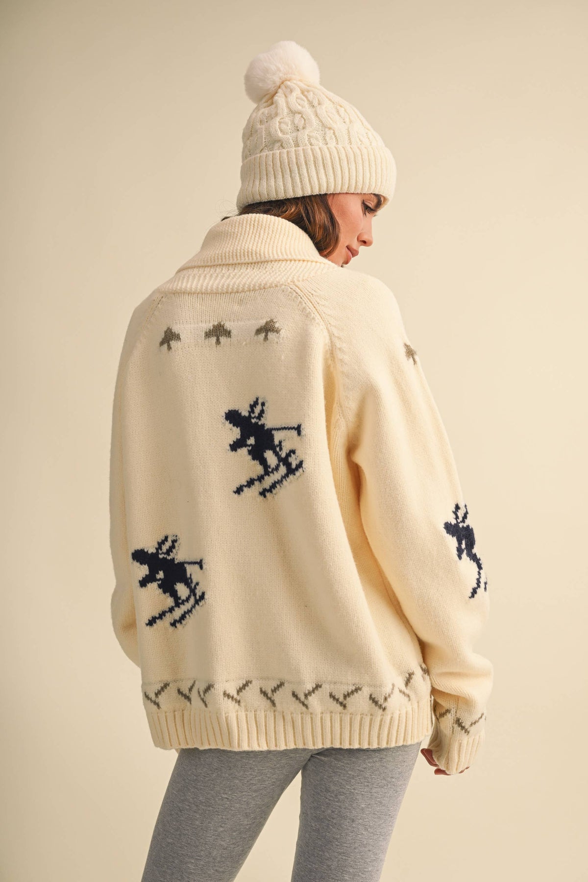 IJ1737 "SKI" ZIP UP FRONT POCKET SWEATER JACKET
